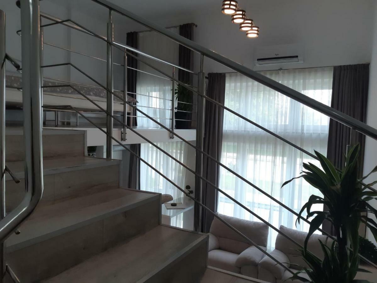 Apartament Ana Premium Oradea Exterior foto